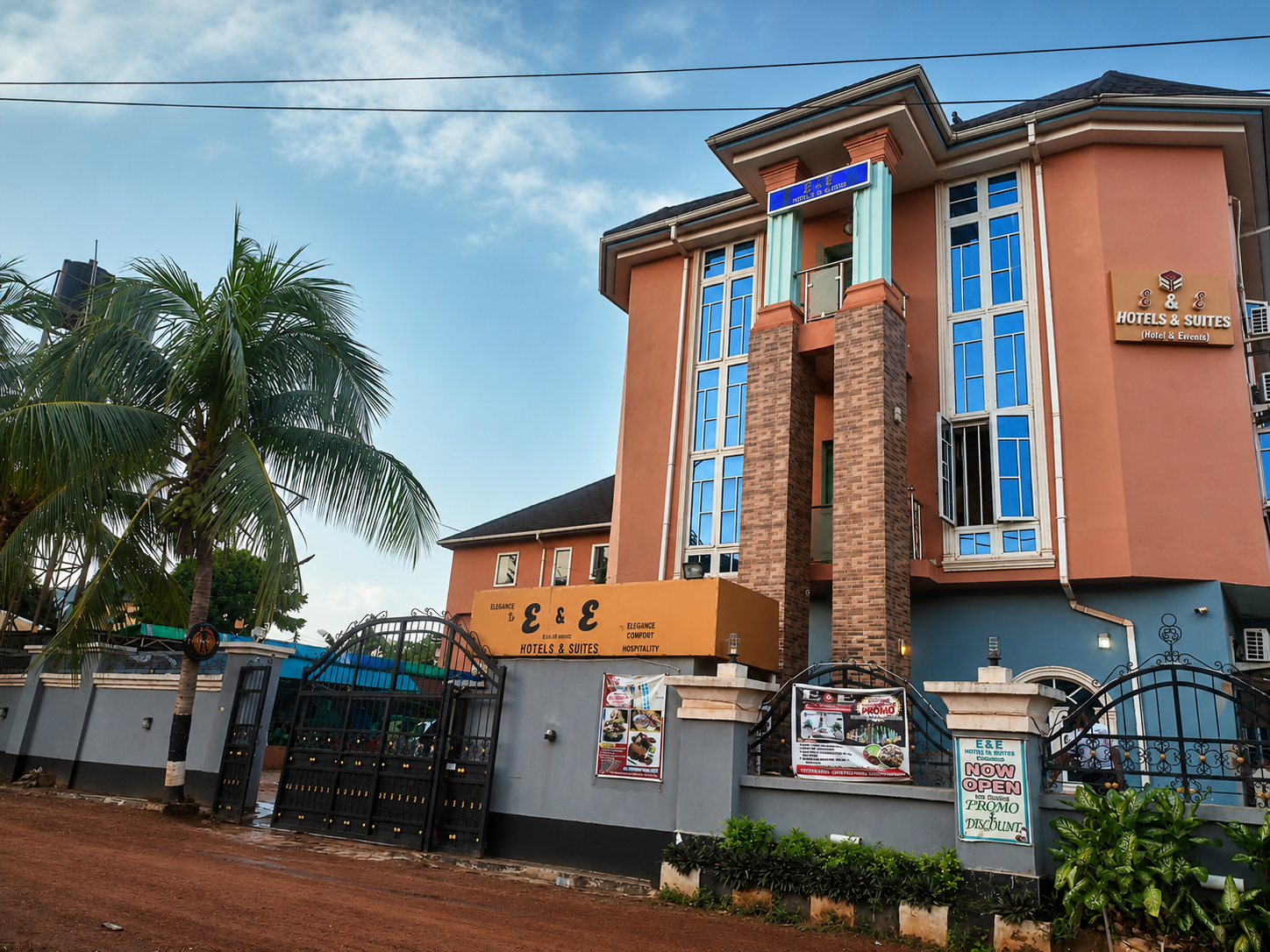 E & E Hotels and Suites