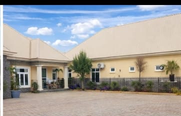 Yahweh Luxury Suites